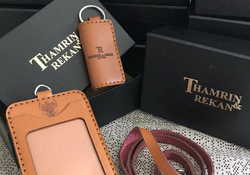 Souvenir Thamrin & Rekan - GK Lanyard Set - Garut Kulit